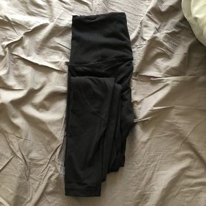 Victoria’s Secret knockout tight with pockets